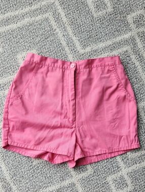 Vintage Pink Women's Casual Shorts